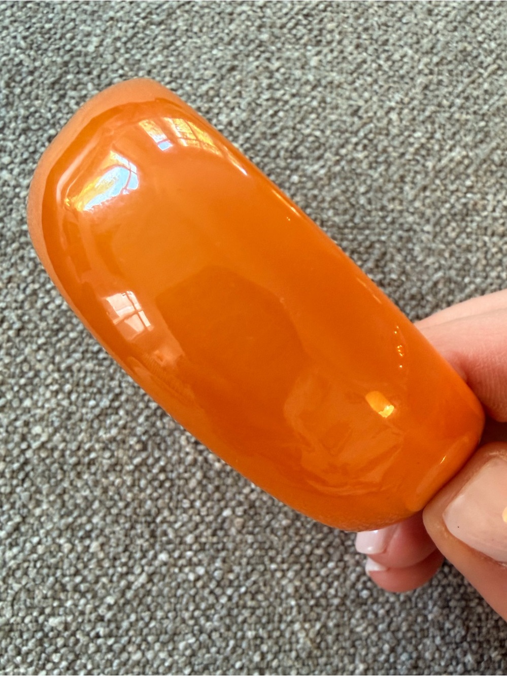 ASTOUNDING Vintage Chunky Butterscotch Bakelite Bangle